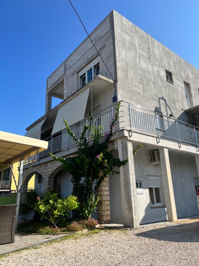 Apartmani Lamani Bibinje Bagian luar foto