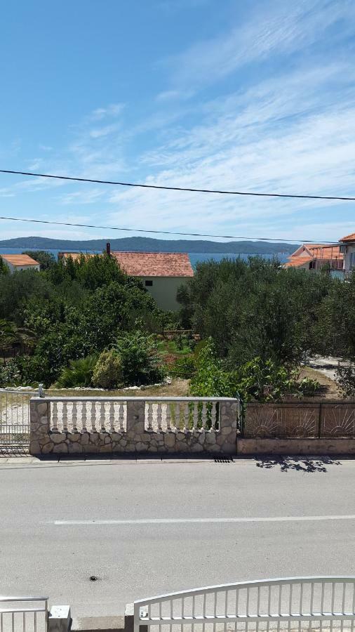 Apartmani Lamani Bibinje Bagian luar foto