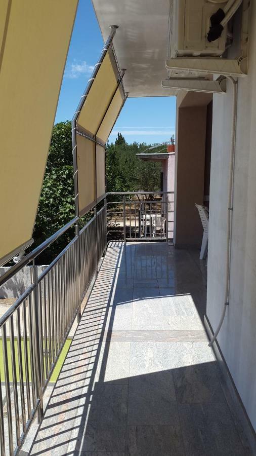 Apartmani Lamani Bibinje Bagian luar foto